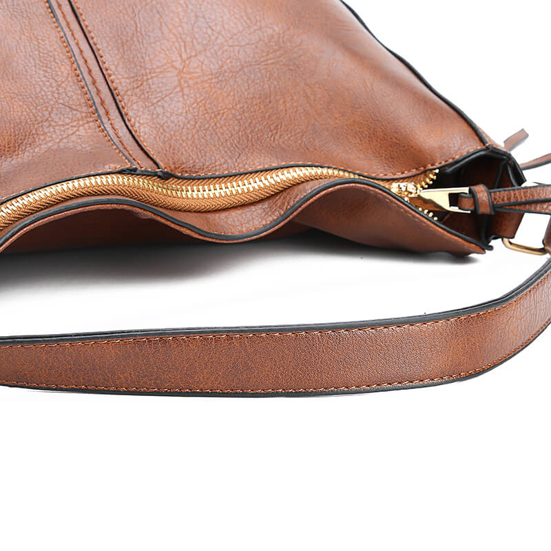 Chic Hobo Tote Handbag Stylish And Spacious
