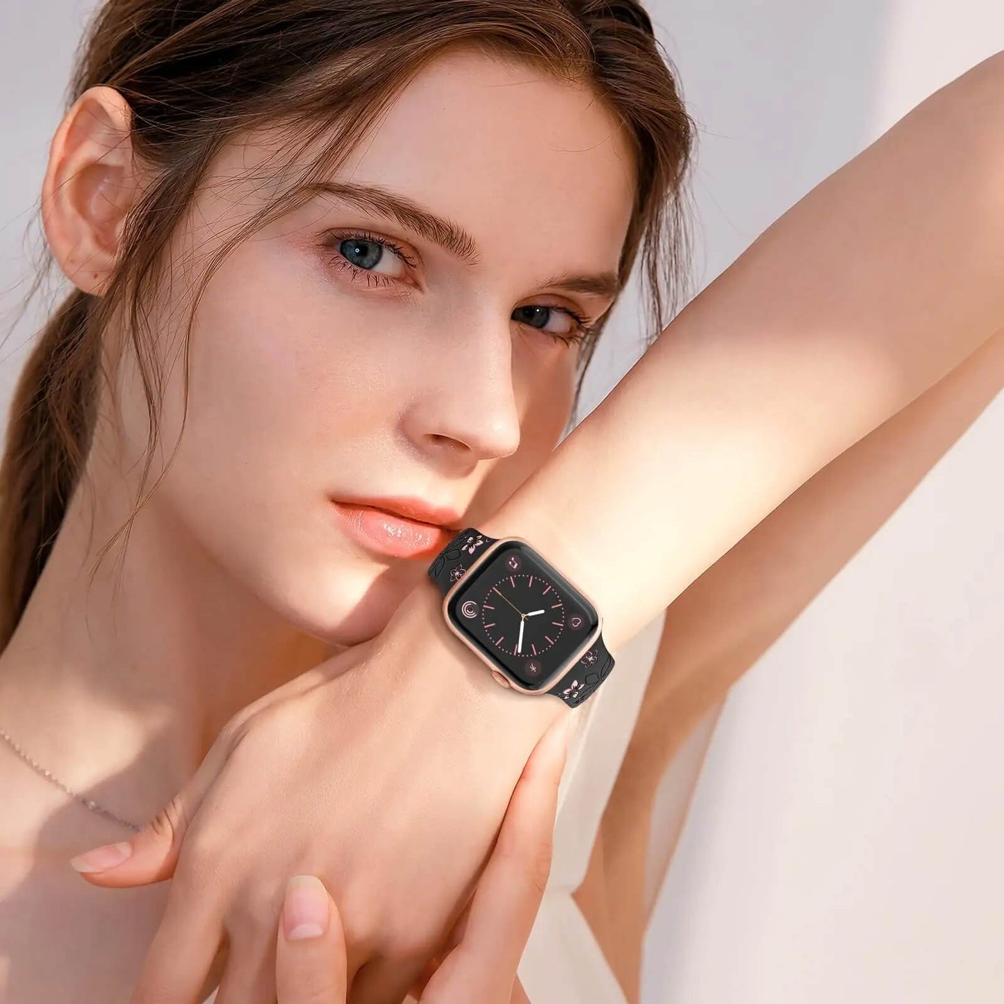 Apple Watch Series 7 8 9 Floral Pattern Strap Perfect For Ladies - Pejayz