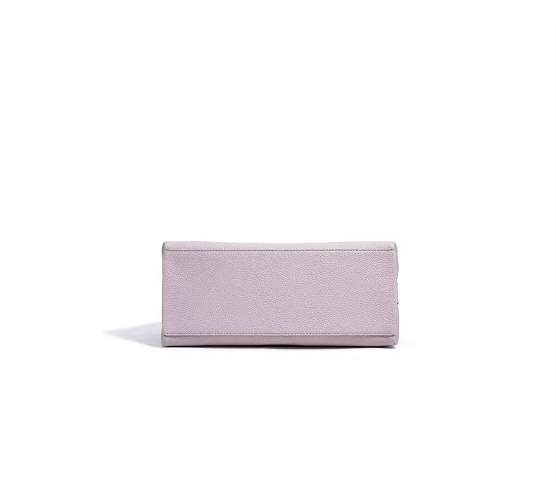 Gentle Leather Shoulder Bag for Women – Stylish Everyday Handbag