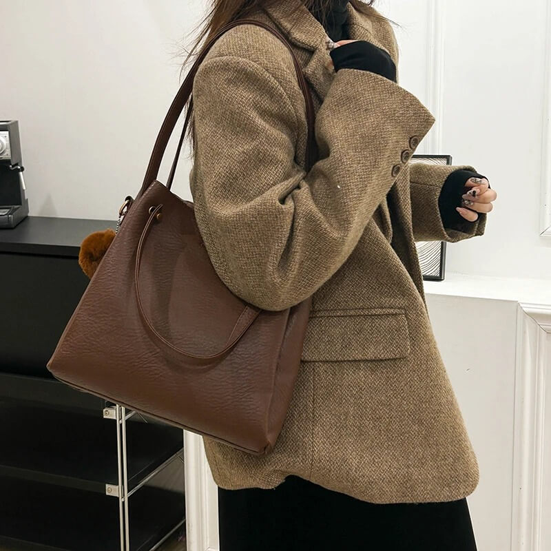 Stylish Bucket Handbag For Women Versatile and Elegant