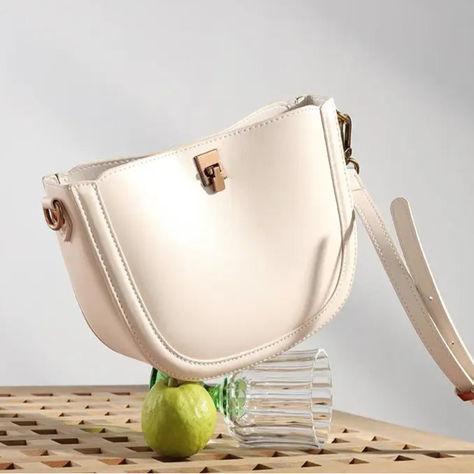Handcrafted Women's Leather Saddle Bags – Pejayz UK Luxury