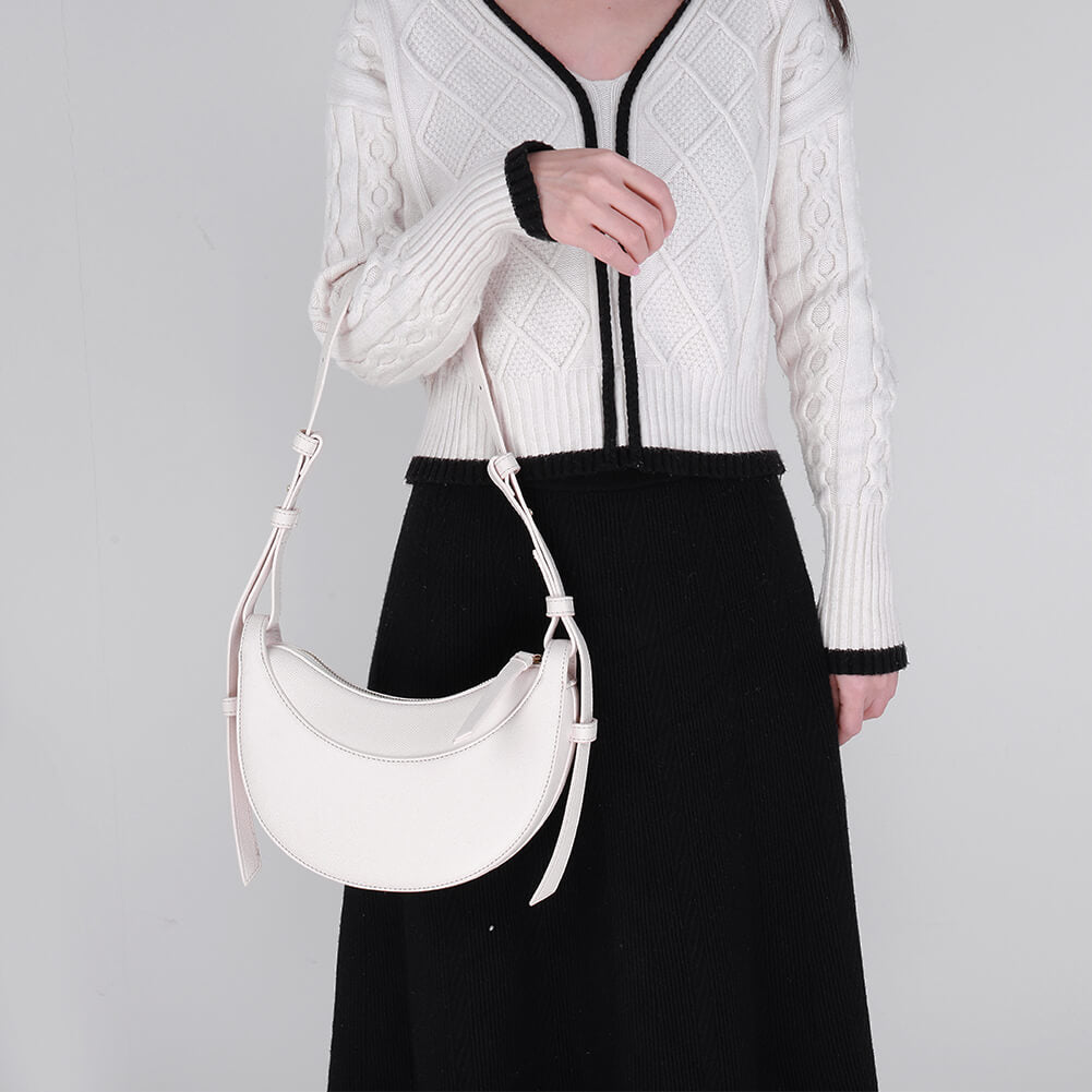 Women's Versatile Semicircular Crossbody Handbag